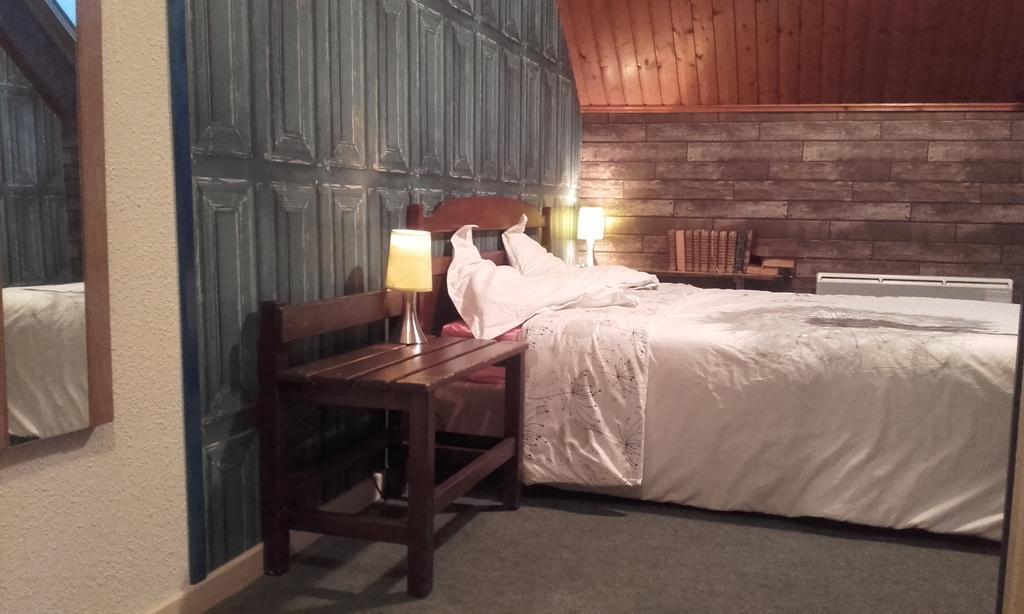 Auberge De Mandrin Dullin Buitenkant foto
